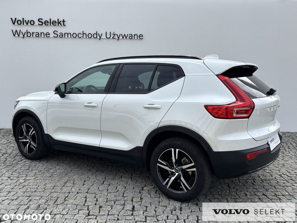 Volvo XC 40 - 4