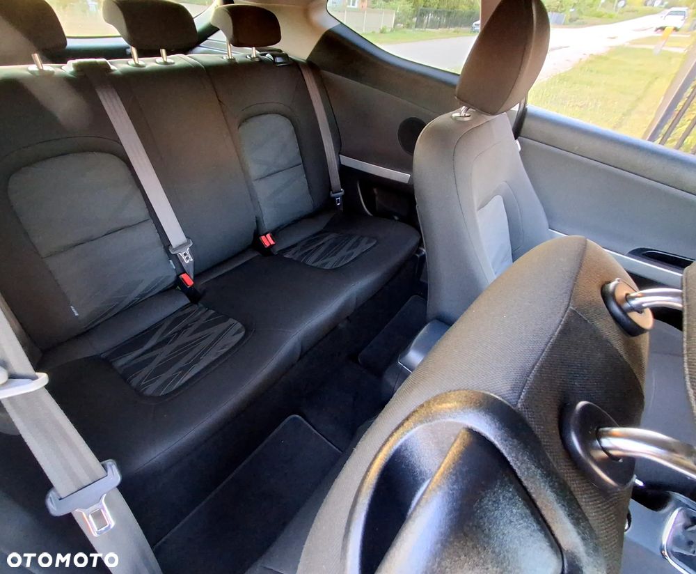 Kia Ceed 1.4 CRDi 90 Vision - 18