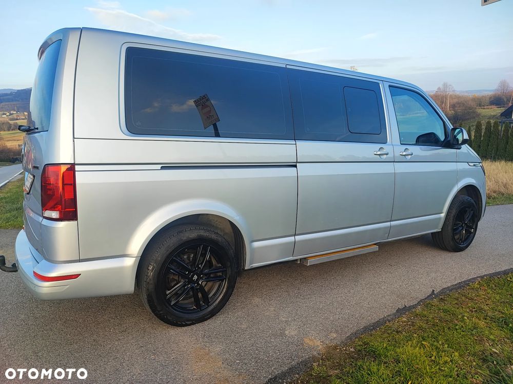 Volkswagen Caravelle 2.0 TDI L2 Highline 4Motion DSG - 21