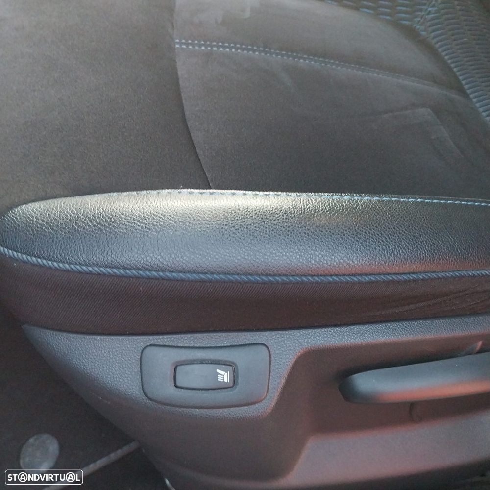 Renault Captur 1.3 TCe Initiale Paris EDC - 32