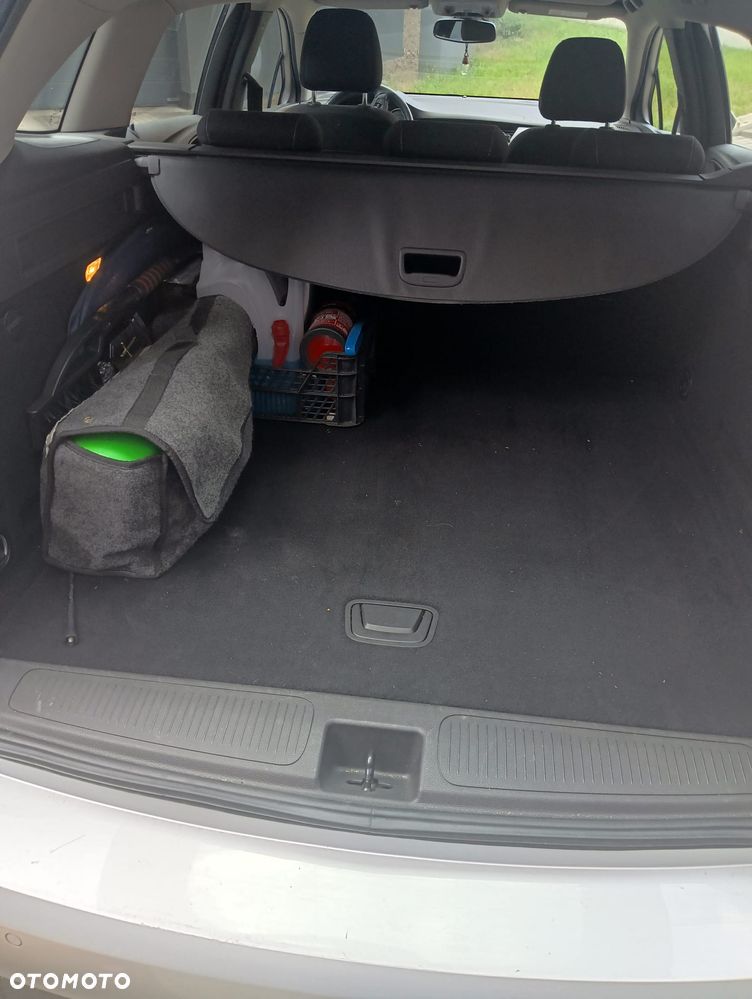 Opel Astra 1.6 CDTI Sport - 8