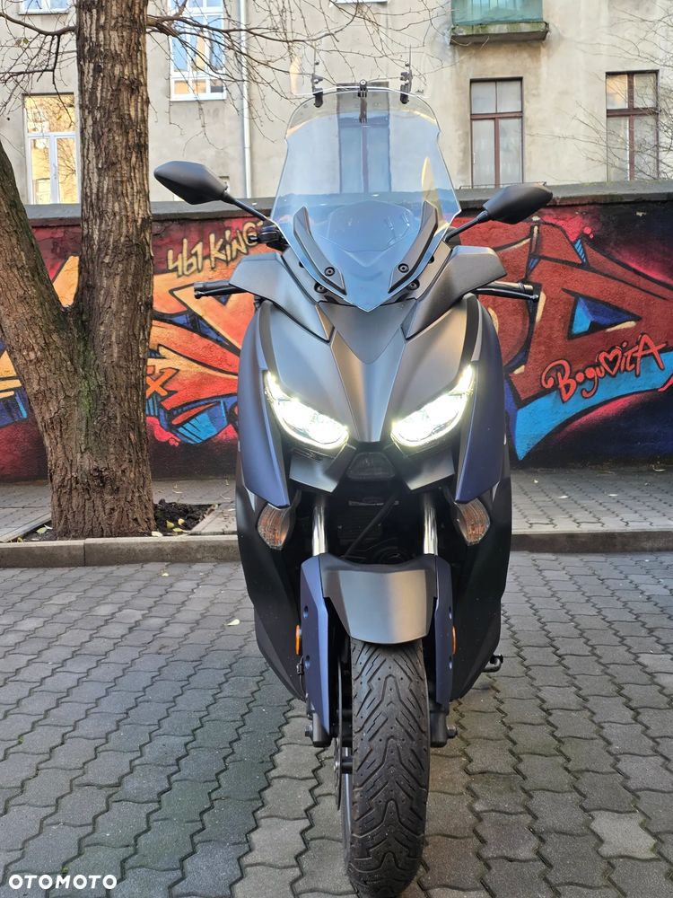 Yamaha X-max - 1