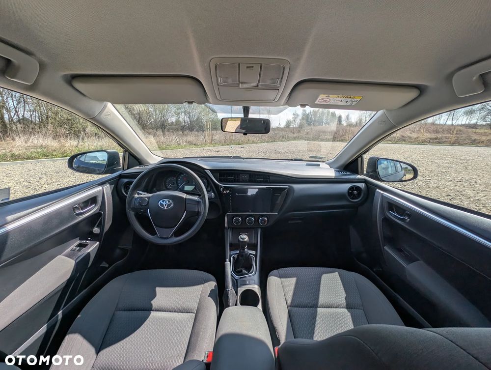 Toyota Corolla 1.6 Premium EU6 - 28