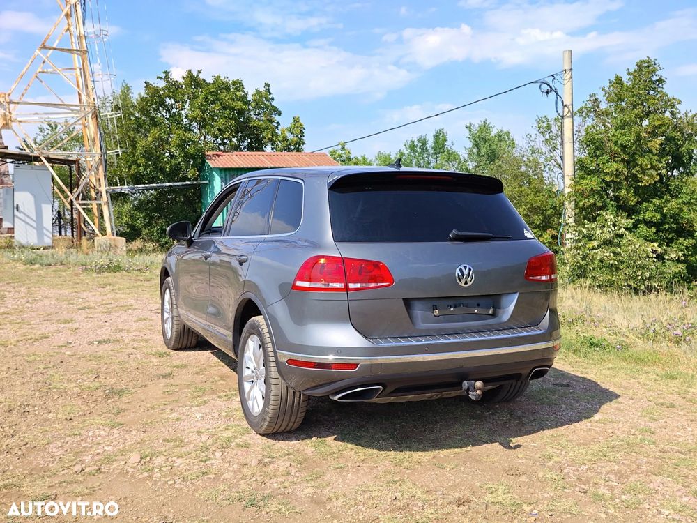 Volkswagen Touareg 3.0 V6 TDI SCR Blue Motion DPF Automatik Executive Edition - 4