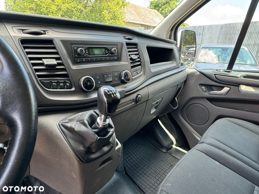 Ford Transit Custom - 19
