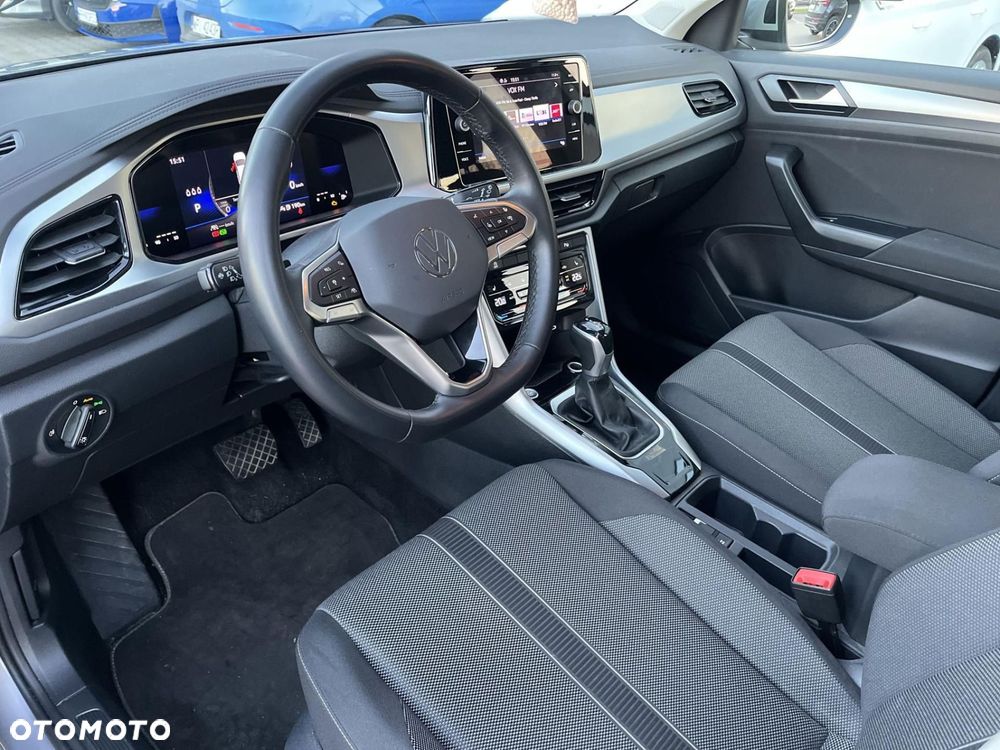 Volkswagen T-Roc - 11