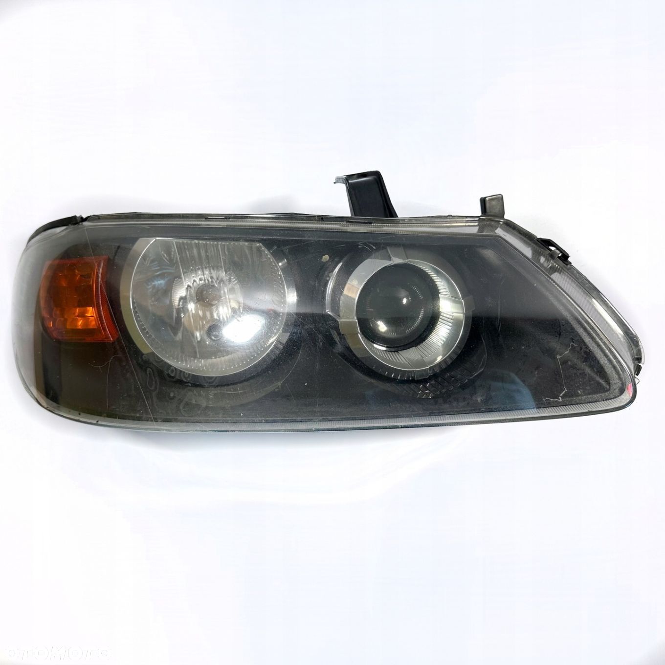 Lampa przednia PRAWA NISSAN ALMERA N16 H235GR-LE - 1