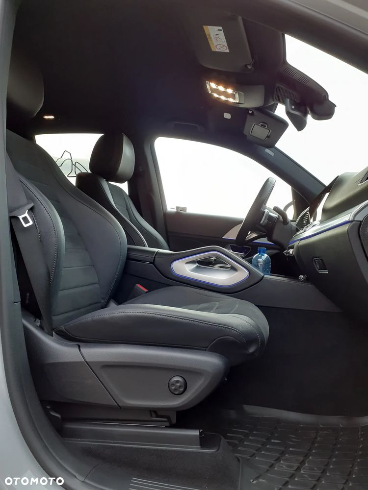 Mercedes-Benz GLE 300 d 4Matic 9G-TRONIC AMG Line - 26