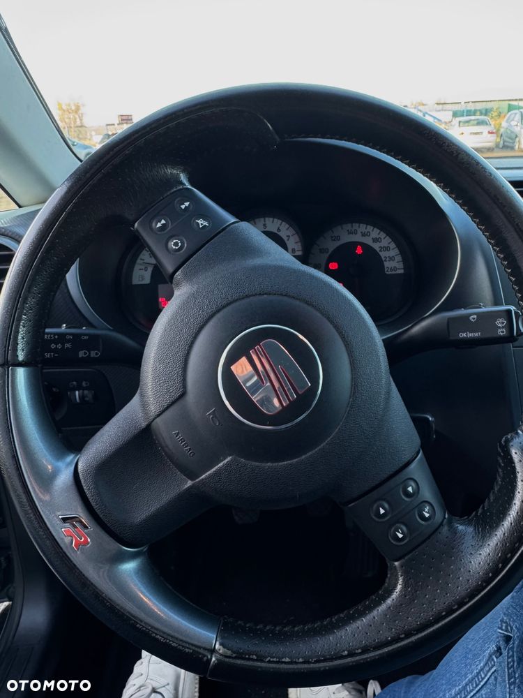 Seat Leon 2.0 T FSI FR Limited - 25