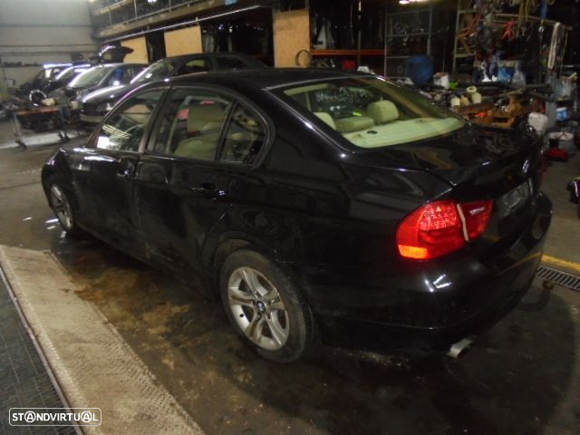 Carro MOT: N47D20C CXVEL: CBB BMW  E90 FASE 2 2009 318D 143CV 4P PRETO DIESEL - 4