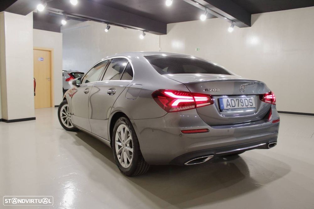 Mercedes-Benz A 200 Limousine Progressive Aut. - 7