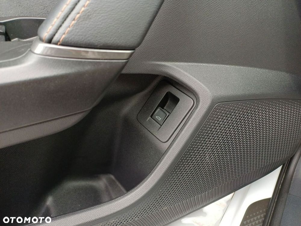 Cupra Formentor 1.5 eTSI mHEV DSG - 28