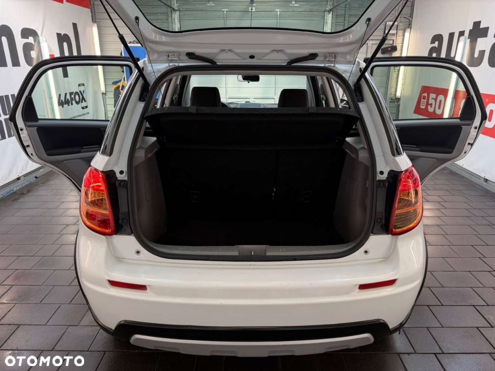 Suzuki SX4 - 35