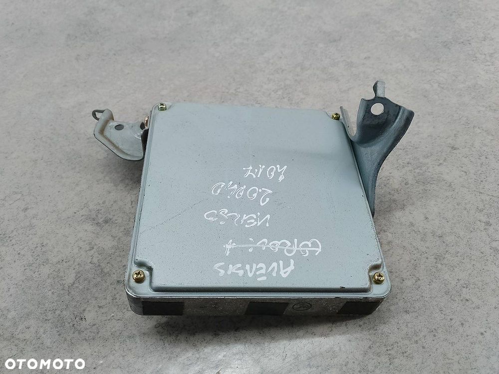 KOMPUTER, STEROWNIK TOYOTA AVENSIS VERSO 89661-44360 175800-5461  DENSO 2.0 - 6