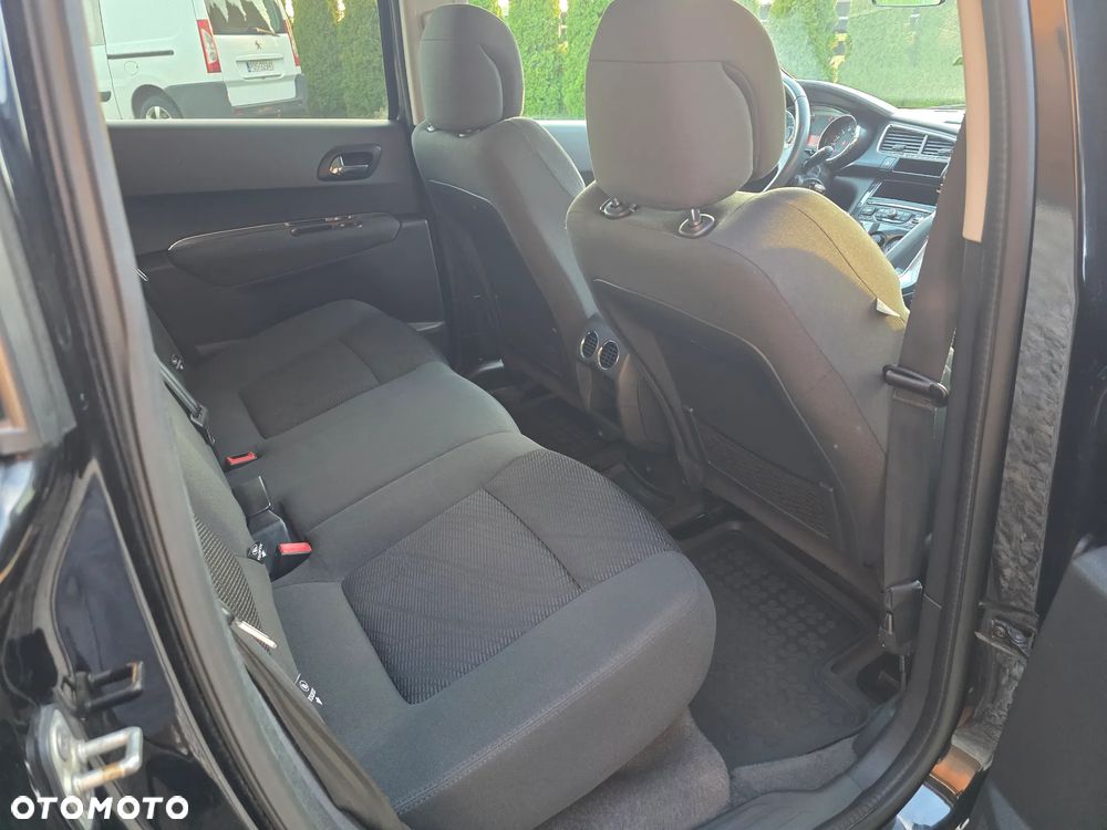 Peugeot 3008 1.6 HDi Style - 19