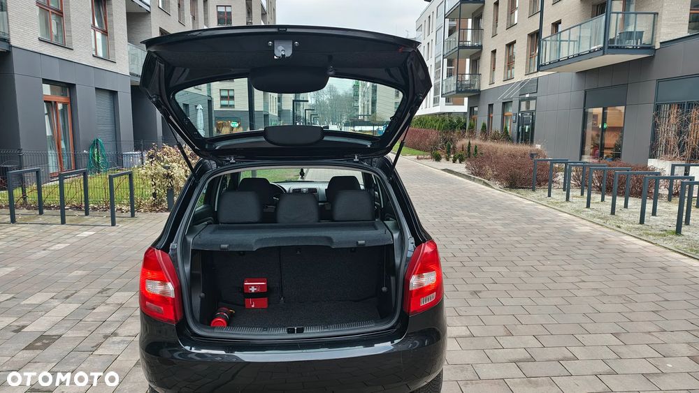 Skoda Fabia 1.2 HTP Classic - 11