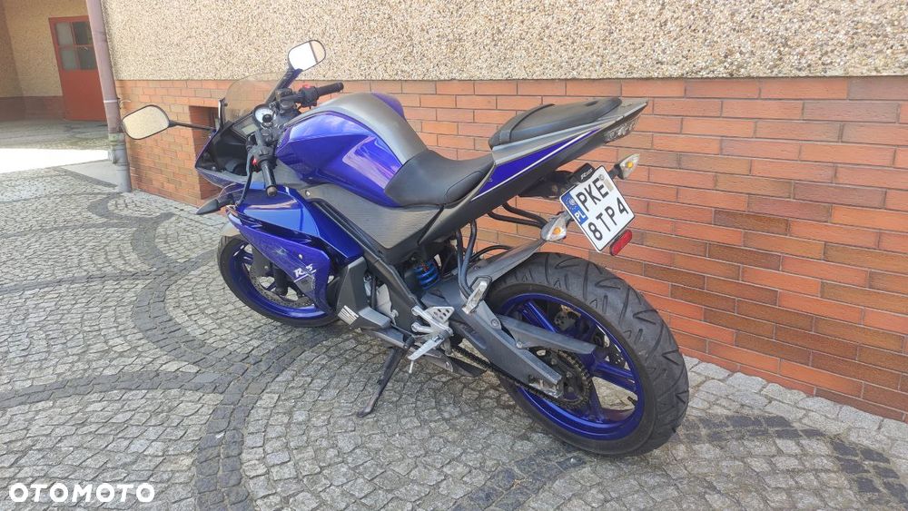 Yamaha YZF - 13