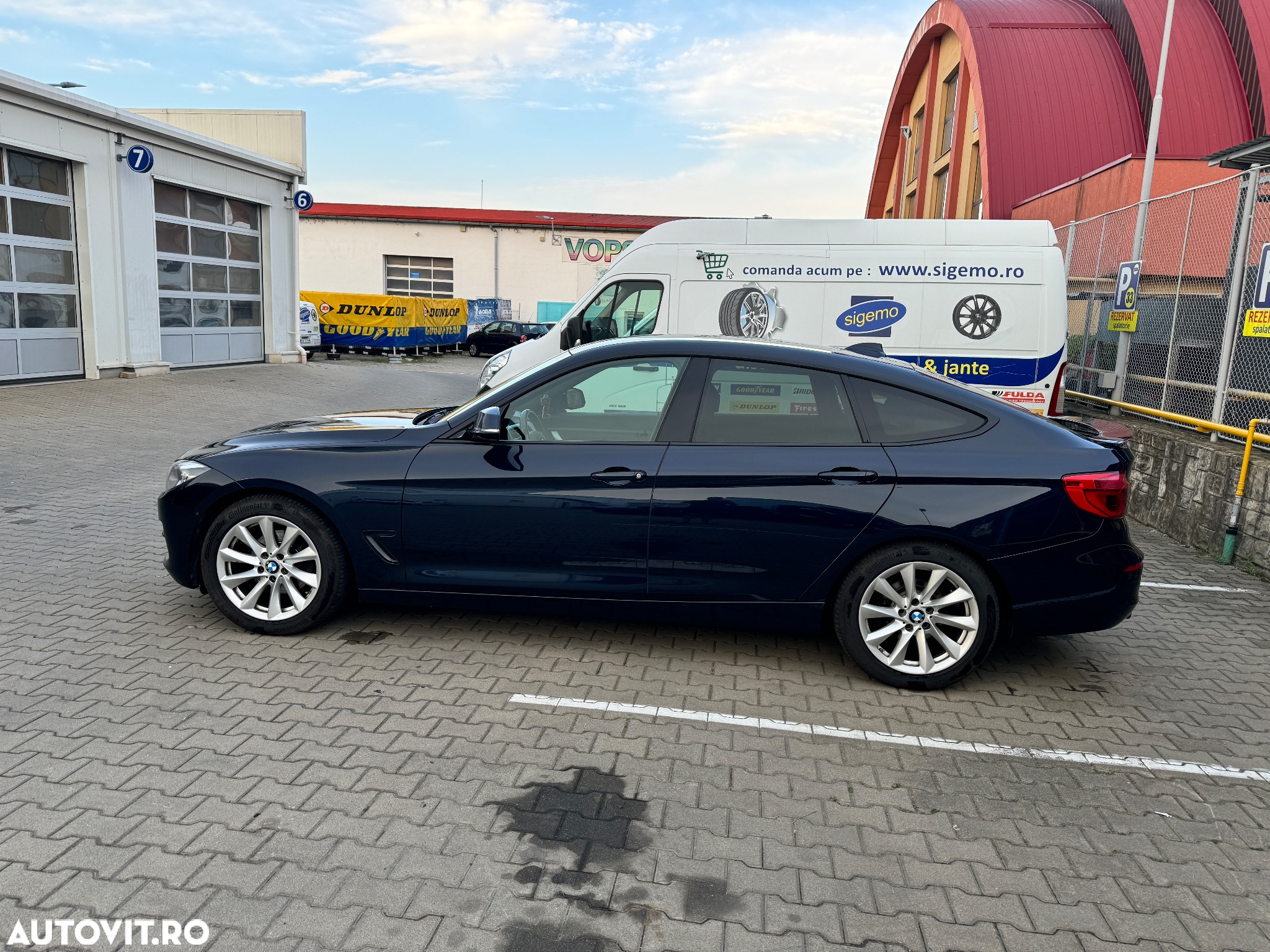 BMW Seria 3 320d GT Aut. - 2