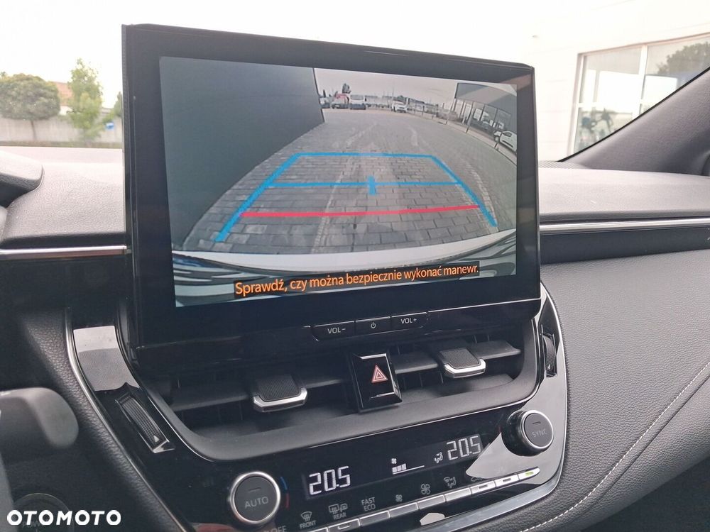Toyota Corolla 1.8 Hybrid Comfort - 24