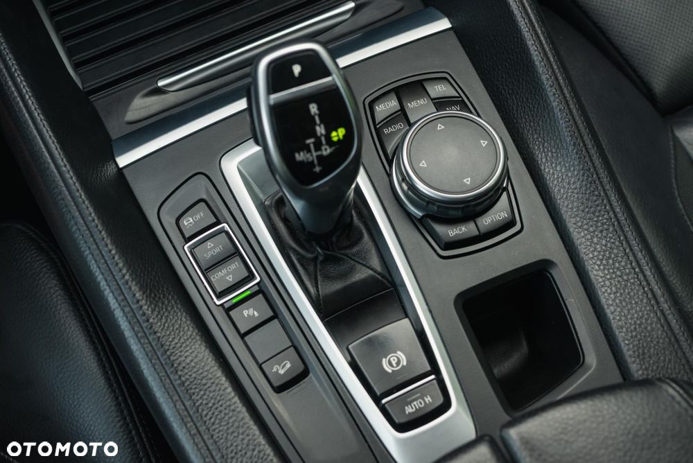 BMW X6 - 22