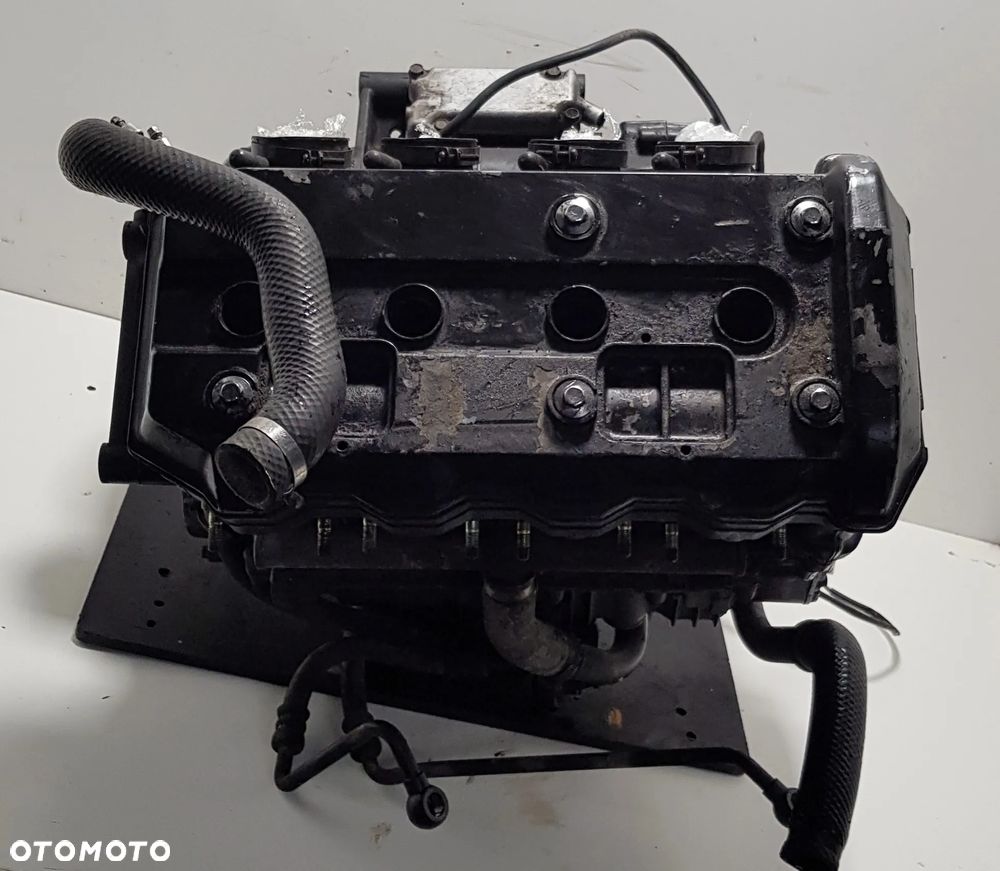 Kawasaki ZZR 1100 Silnik - 9