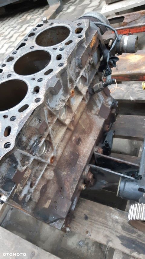 Iveco Daily 3 2.8HPI Blok silnika - 4