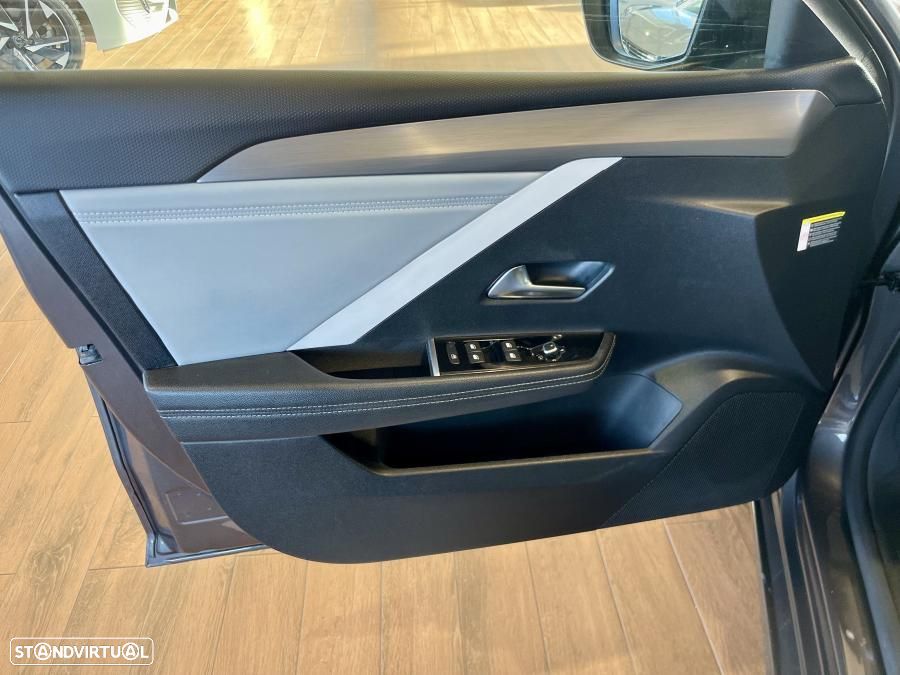 Opel Astra 1.6 T PHEV Elegance - 26