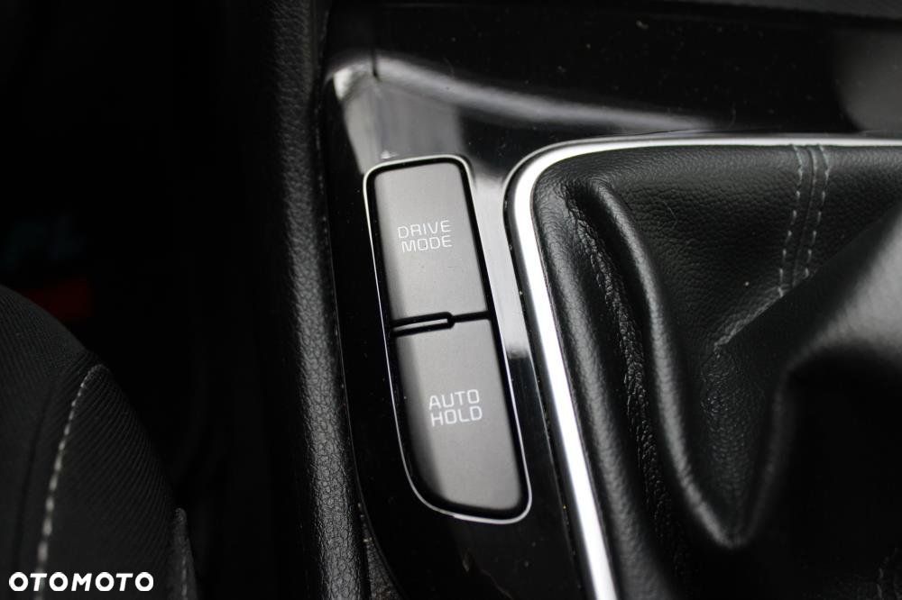 Kia Sportage - 15