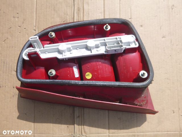 LAMPA LEWY TYŁ LEWA TYLNA PRAWY TYŁ PRAWA TYLNA SKODA FABIA I HB LIFT- - 13