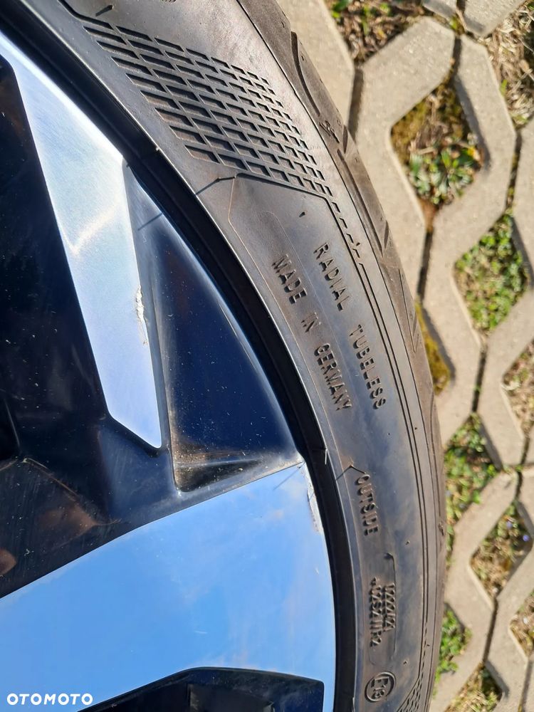 Felga aluminiowa +opona 225/45R19 Goodyear Eagle F1 Asymetric 5 czarna Nissan Quashai Kaszkai KE4096P200 et35 7Jx17" Aluminiowa alufelga F1 225/45R19 koło - 2