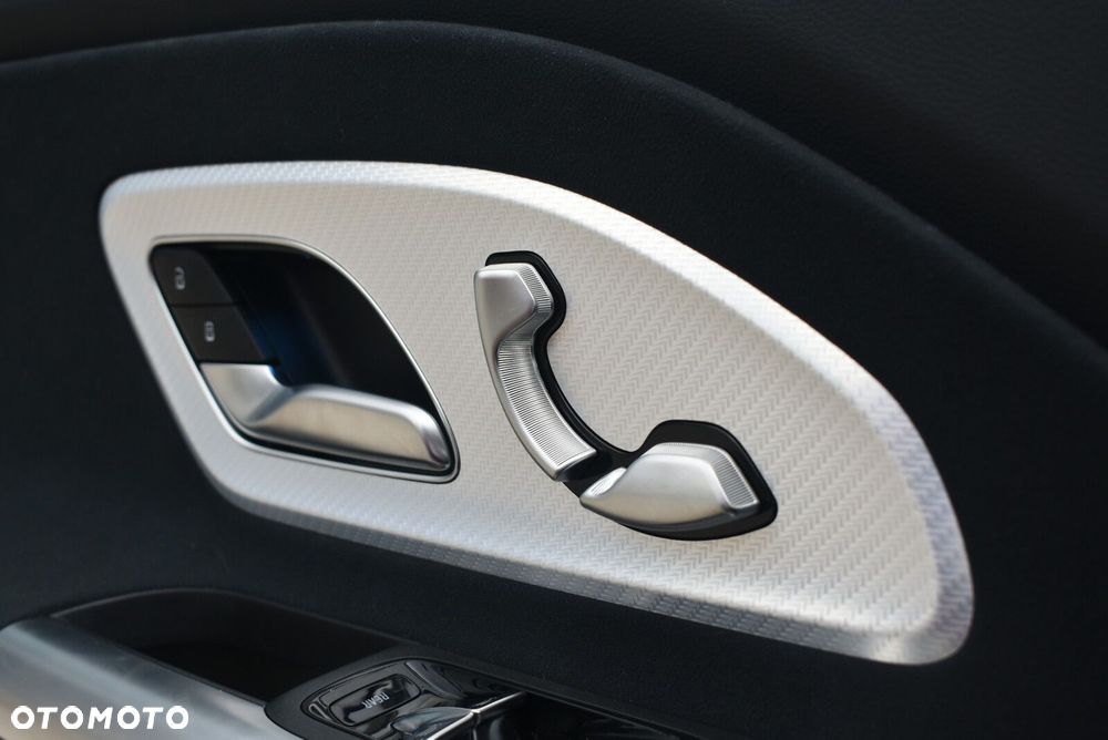 Mercedes-Benz GLB 250+ EQ 85kWh - 13