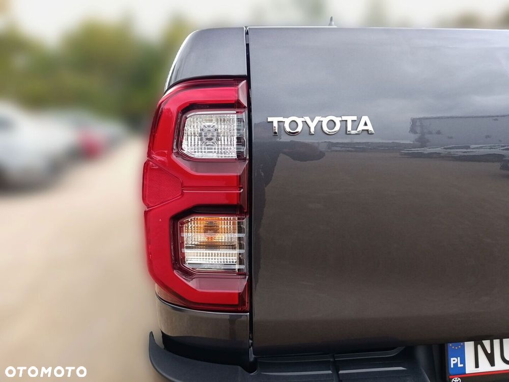 Toyota Hilux 2.8 D-4D mHEV Double Cab Executive 4x4 - 22