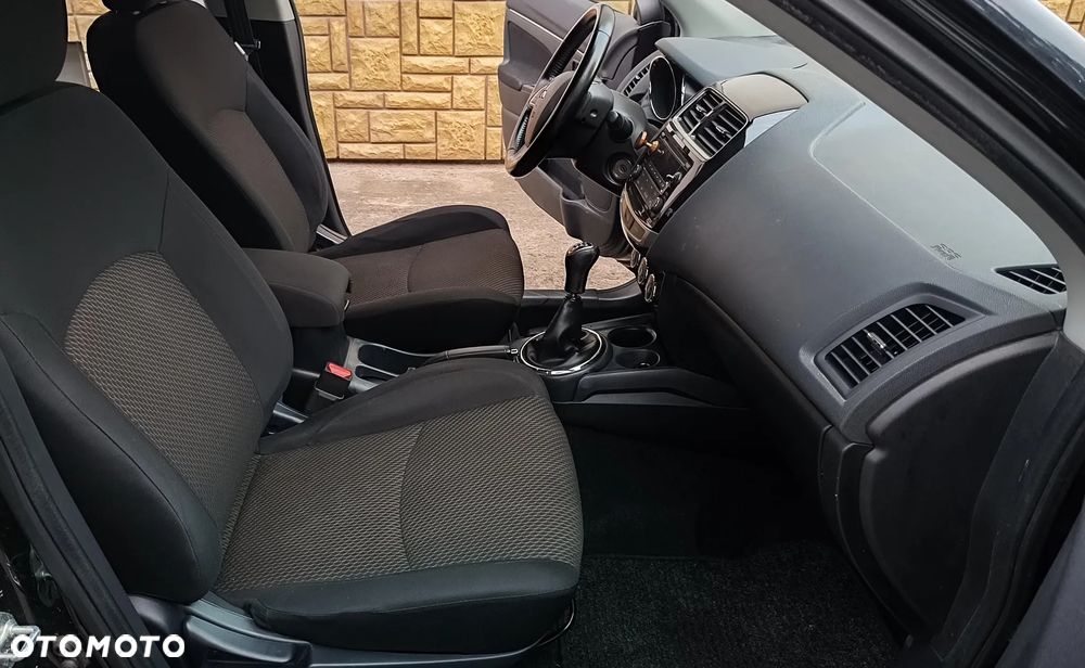 Mitsubishi ASX 1.6 2WD Intense - 22