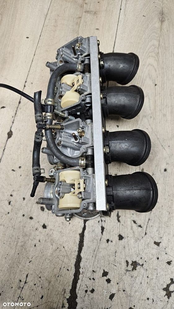 Gaźnik gaźniki Kawasaki ZZR1100 - 3