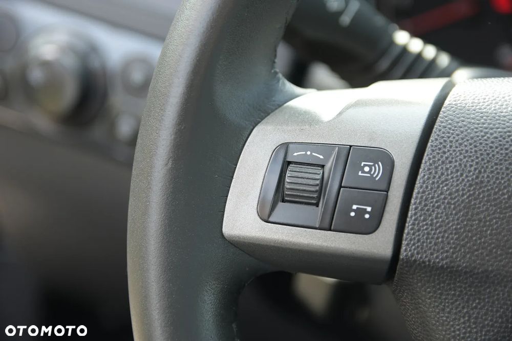 Opel Astra - 28