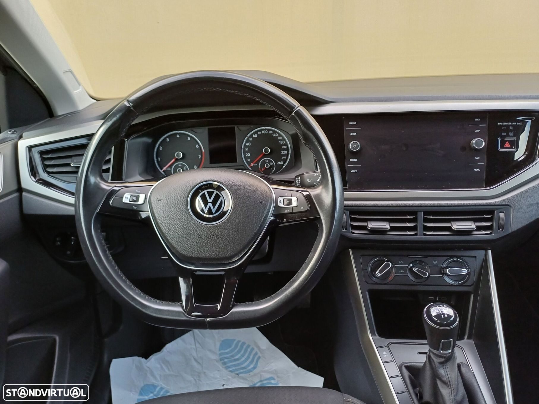 VW Polo 1.0 Confortline - 8