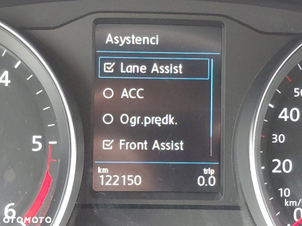 Volkswagen Passat - 17