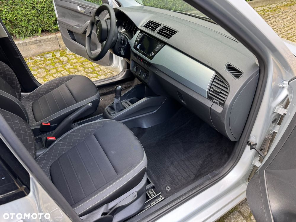 Skoda Fabia - 28