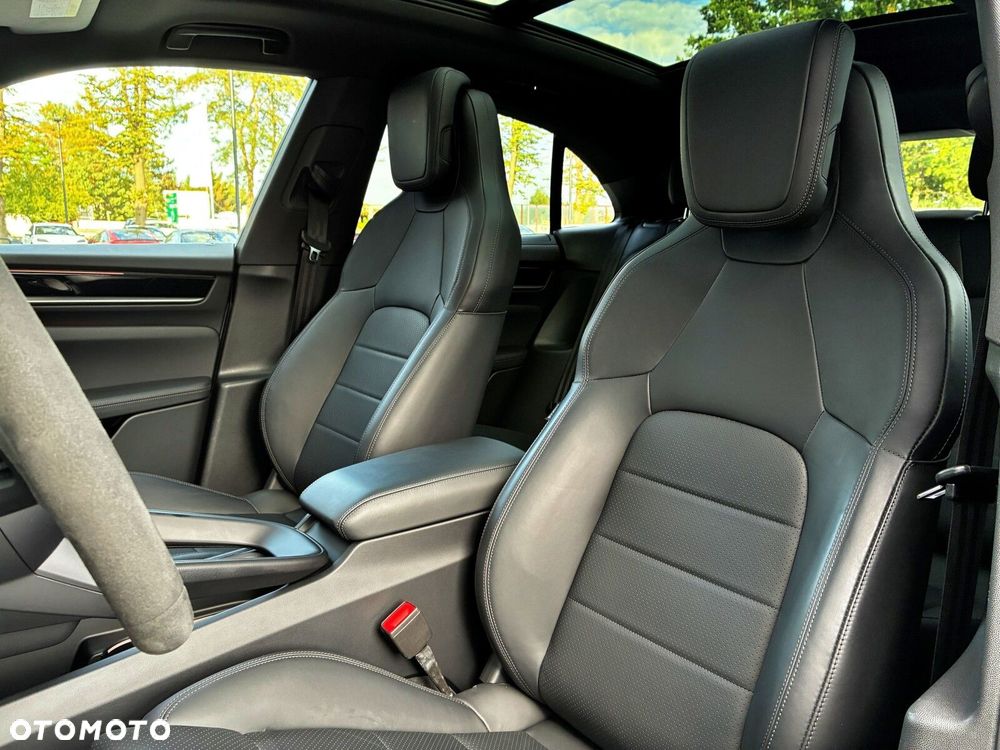 Porsche Macan - 22