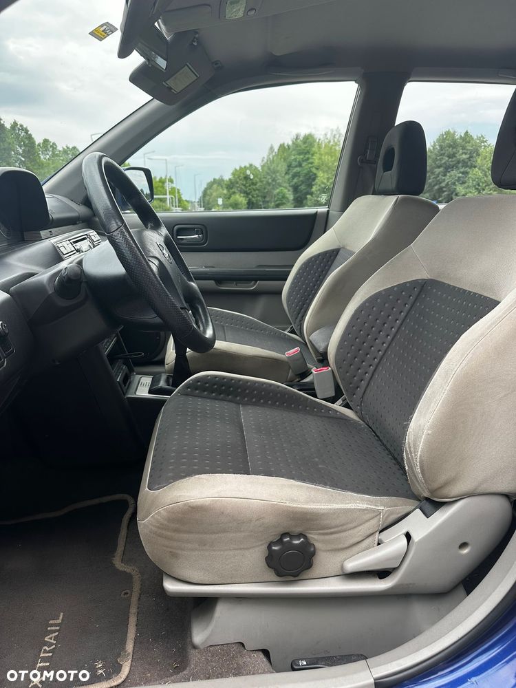 Nissan X-Trail 2.0 Comfort - 17
