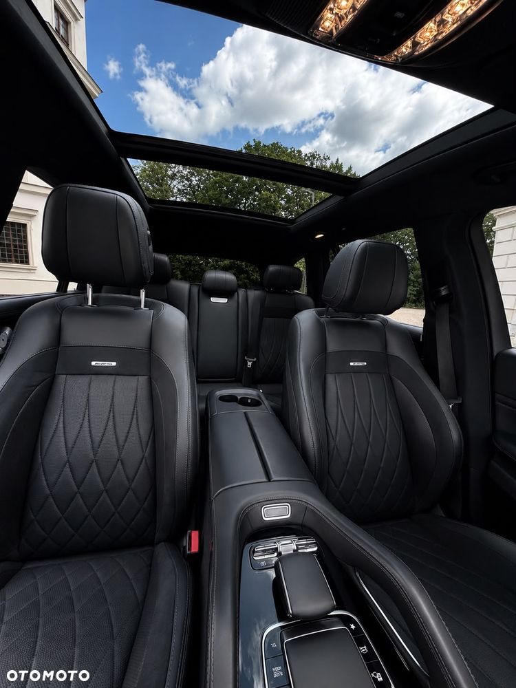 Mercedes-Benz GLS - 11