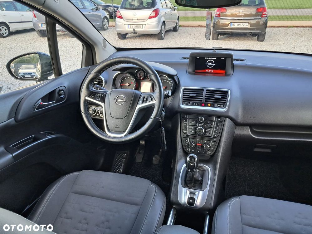 Opel Meriva 1.4 T Cosmo - 14