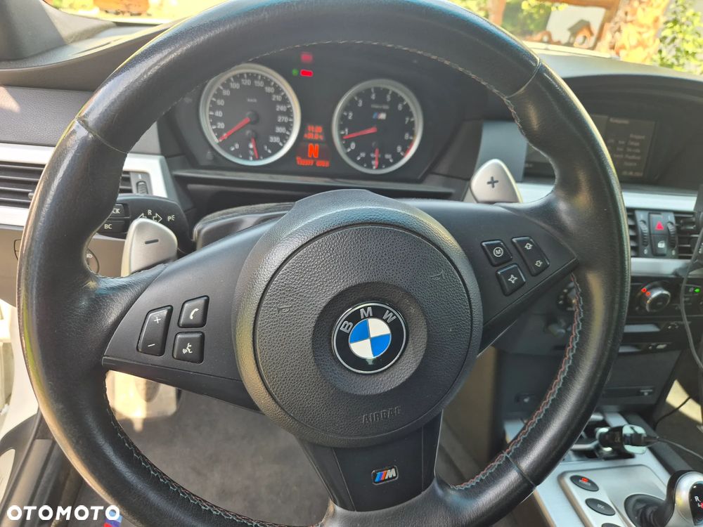 BMW M5 Standard - 14