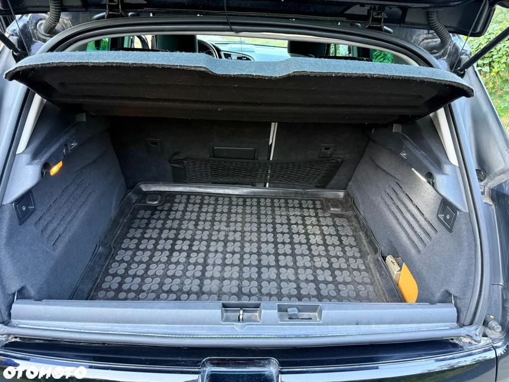 Peugeot 3008 - 10