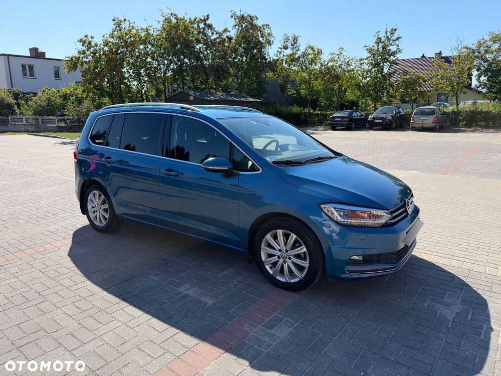Volkswagen Touran - 2