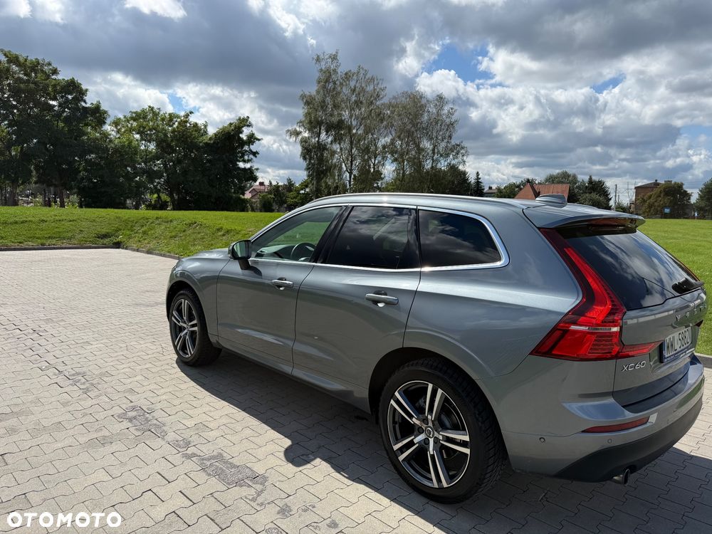 Volvo XC 60 T5 AWD Geartronic Momentum - 7
