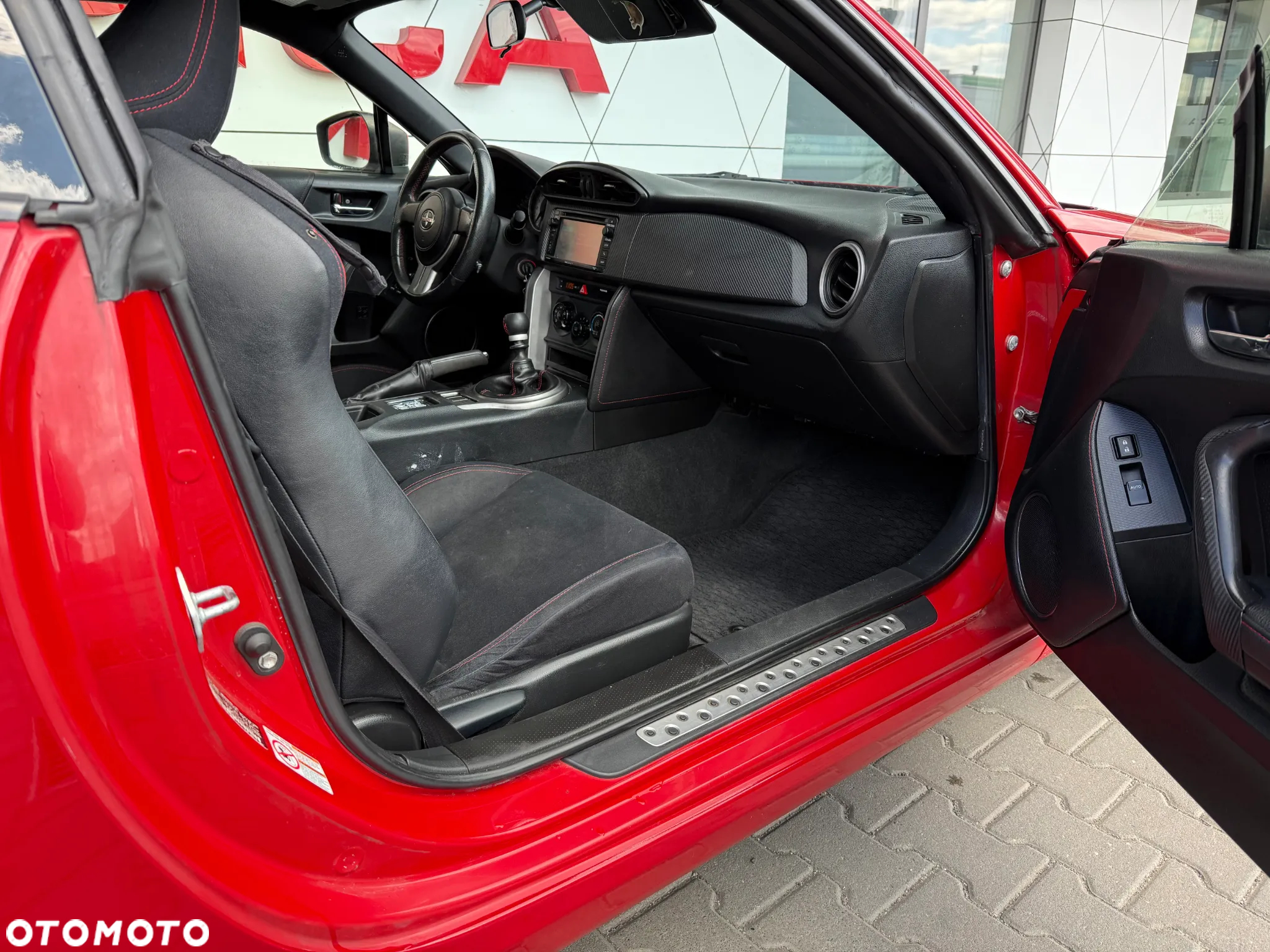 Toyota GT86 2.0 Executive - 11