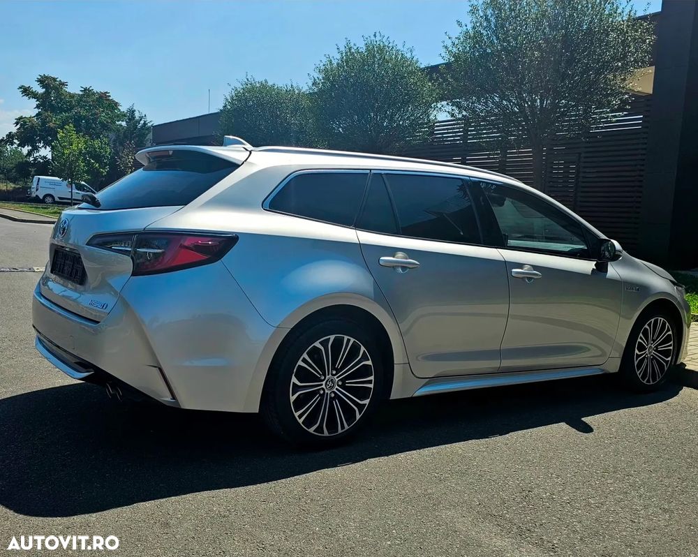 Toyota Corolla - 18