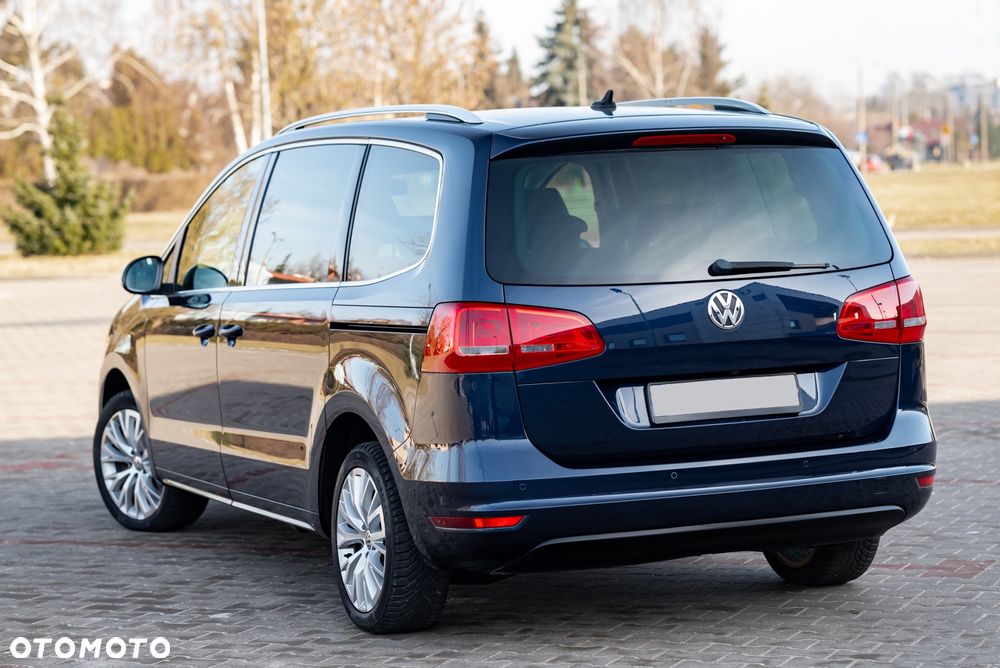 Volkswagen Sharan 2.0 TDI DSG Blue Motion Highline - 16