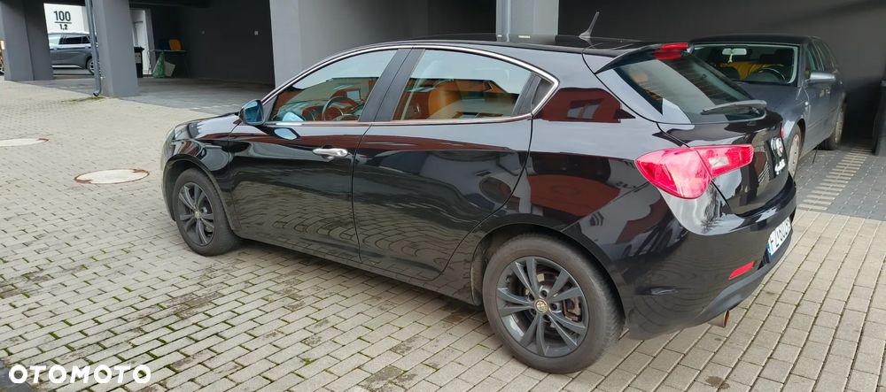 Alfa Romeo Giulietta 1.4 TB - 10